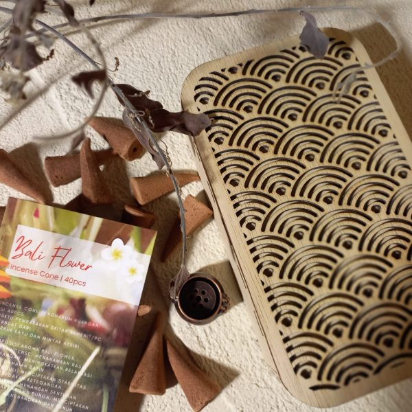 Bali Flower Aromatherapy Incense Back Flow Cone 40pcs Wooden Box