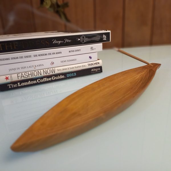 Handmade Teak Wood Incense Holder – Mandala Round Plate
