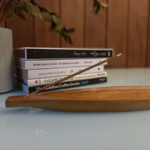 Handmade Teak Wood Incense Holder – Mandala Round Plate