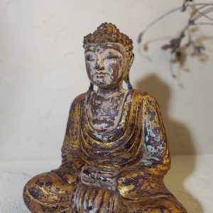 Feng Shui Buddha Meditation Statue – Antique Gold Finish