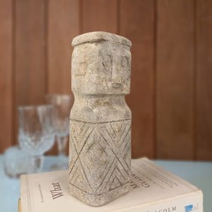 Primitive Sumba Stone Statue – "Katoda Segitiga Batik"
