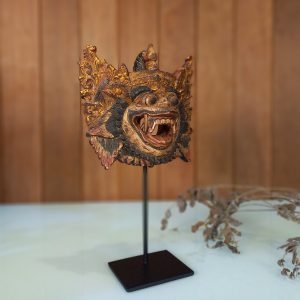 Balinese Tiger Mask Sculpture – Hand-Carved Decorative Piece for Office or Home